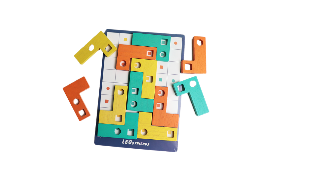Wooden L-Shaped Geometric Matching Game 30 Challenge Cards, Magnetic Puzzle for Kids 3+ - kidscars.ie - [Kids Electric Cars]
