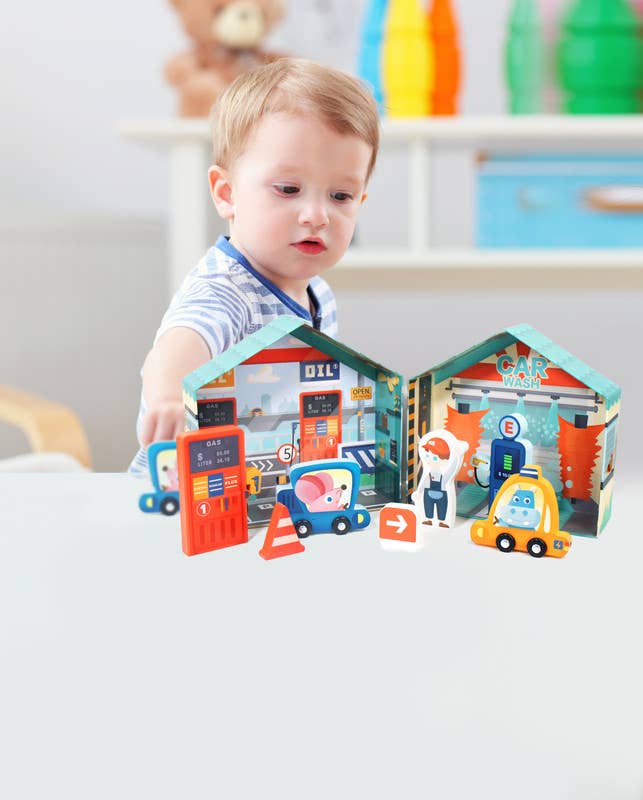 City Gas Station 10-Piece Wooden Pretend Play Set for Kids 3+ - kidscars.ie - [Kids Electric Cars]